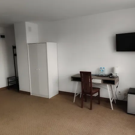 Hotel Logos-2